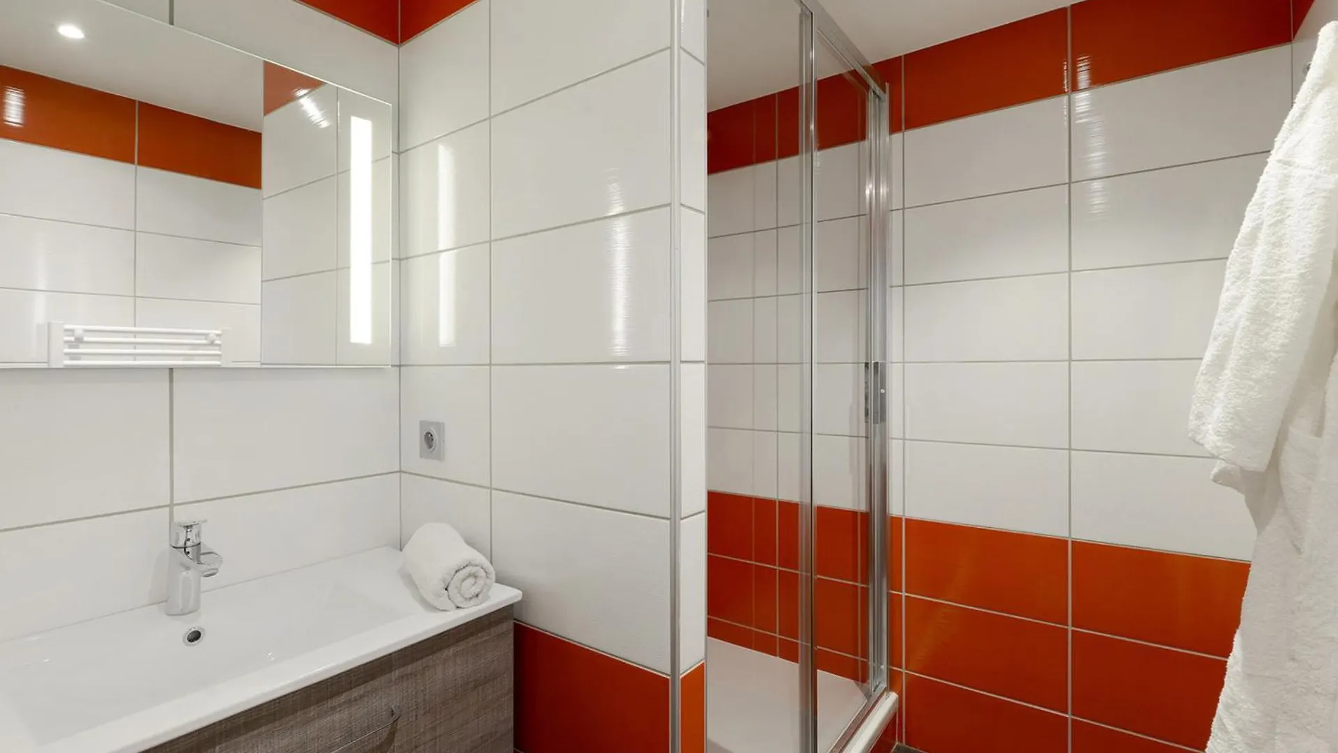 Appartement Renove - Proche Des Pistes - 7 Personnes - Wifi - Sauna - Parking Gratuit - Fr-1-181-1916 La Plagne-Tarentaise 0*,